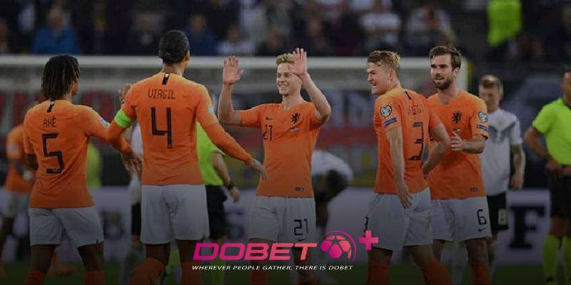 DOBET prevê o placar da partida Holanda x Canadá